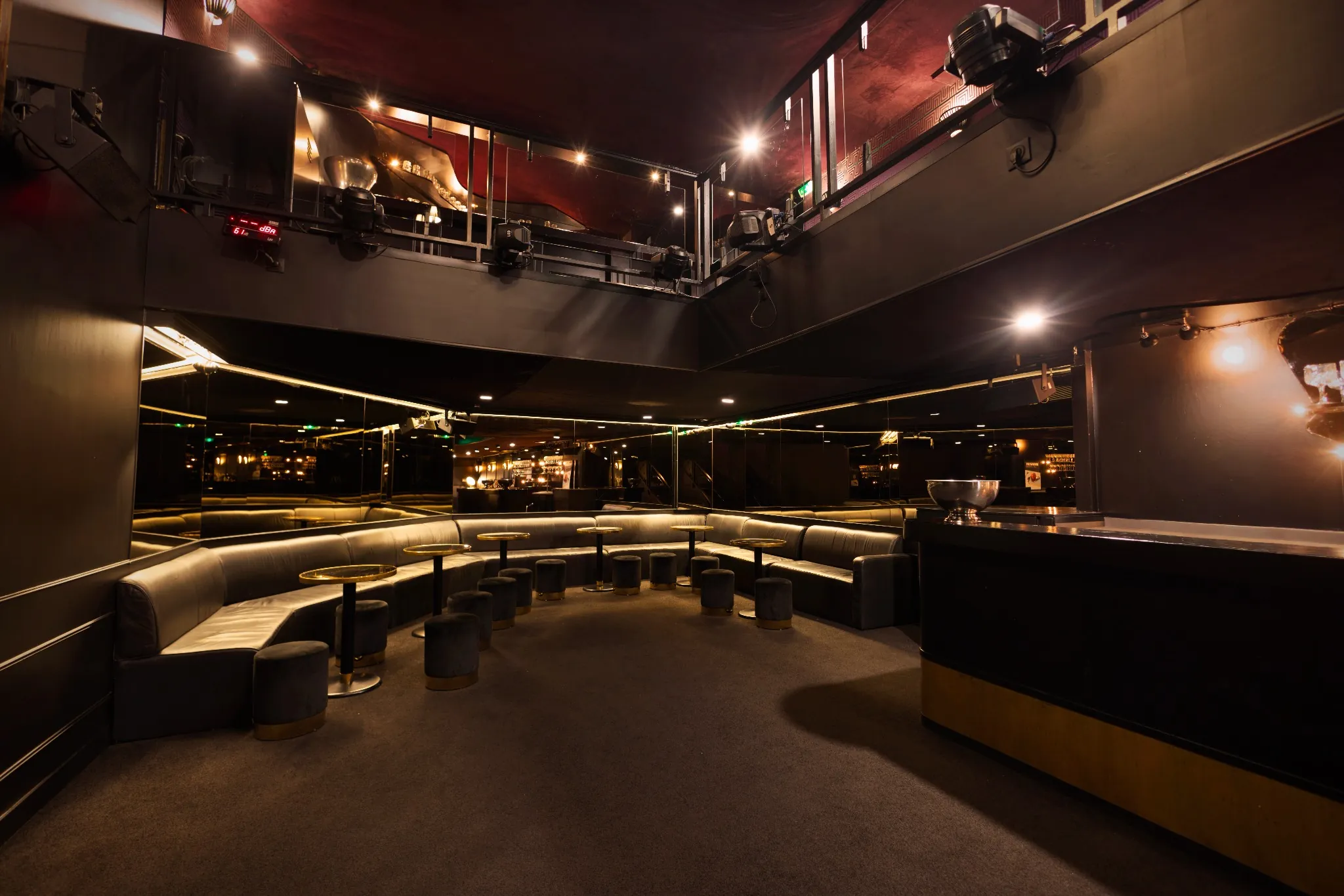 Espace principal de Le Scarlett à Paris 6